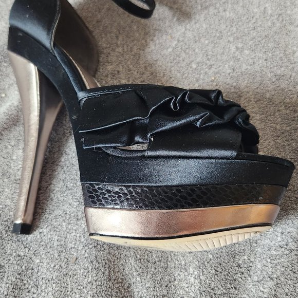 BNIB Bebe Ava Pump Sz 7 - Picture 4 of 11